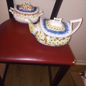 Hand-painted sugar bowl with lid and creamer set
